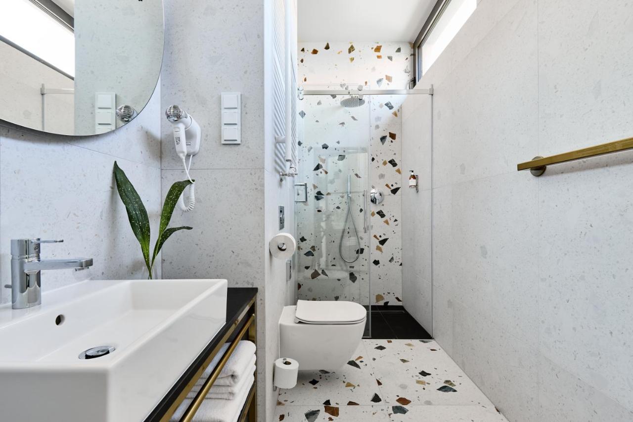 פוזנן Hotel Liberte 33 BW Premier Collection מראה חיצוני תמונה