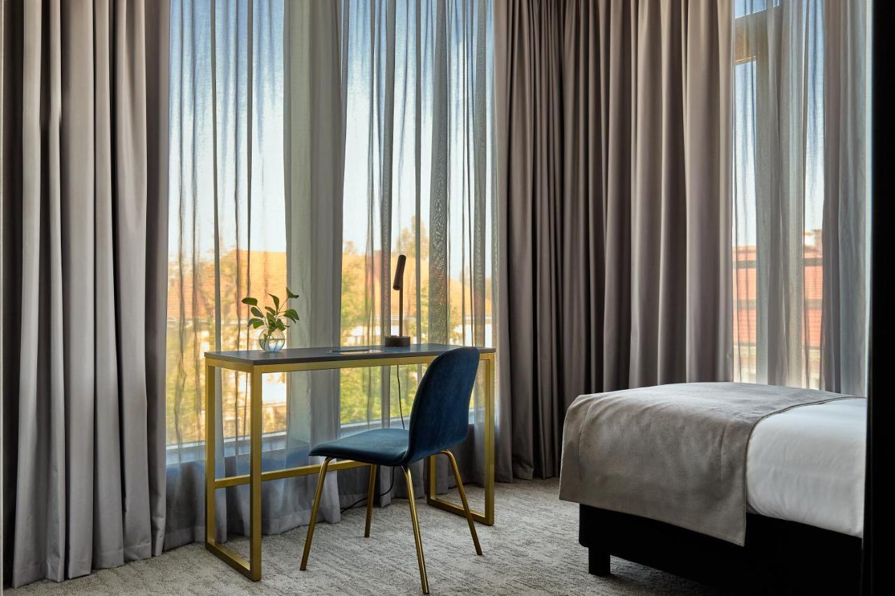 פוזנן Hotel Liberte 33 BW Premier Collection מראה חיצוני תמונה