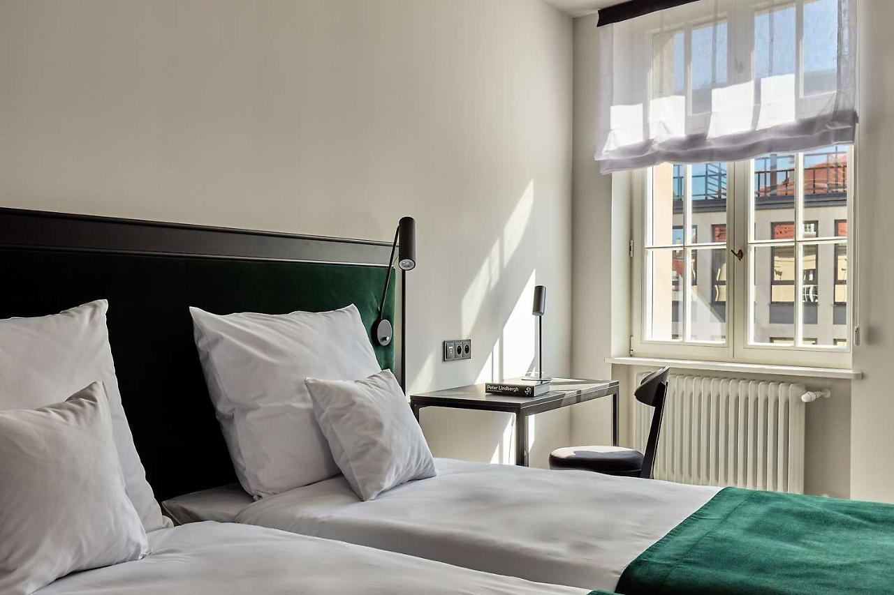 פוזנן Hotel Liberte 33 BW Premier Collection מראה חיצוני תמונה